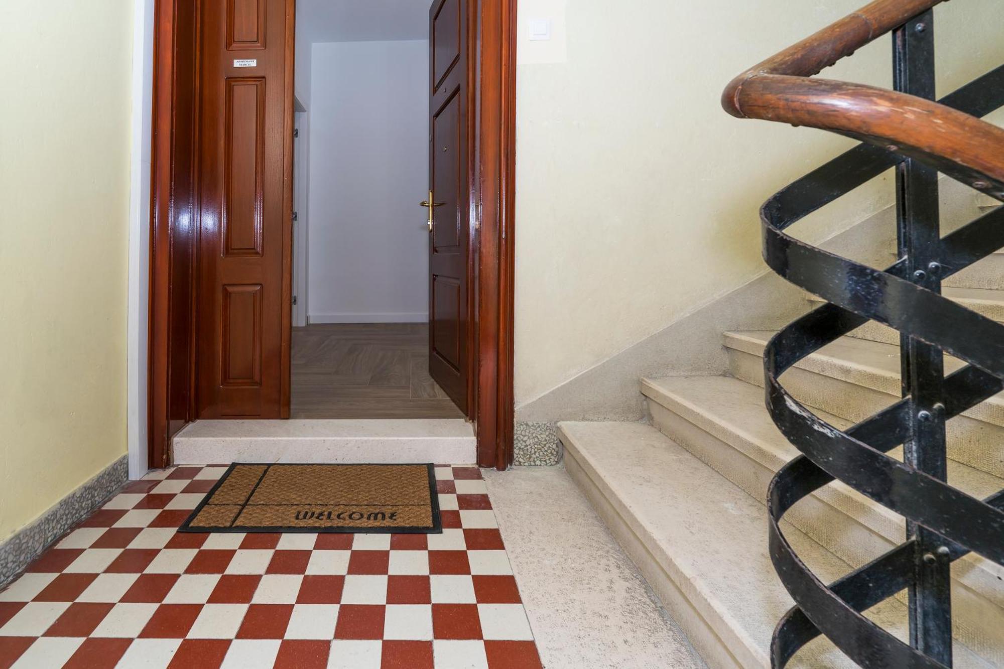 Apartament Marcel *