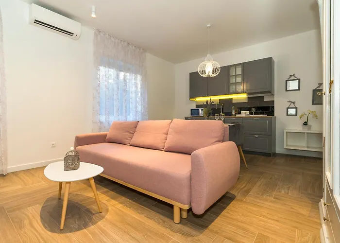 Studio Apartments Marcel